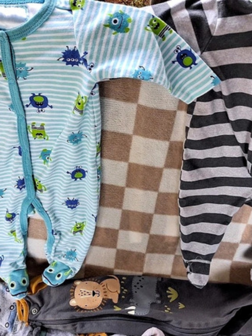 Baby BOY LOT 0-3M SLEEPERS-8
